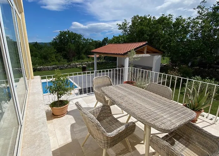 Yucca Istra Labin (Istria)